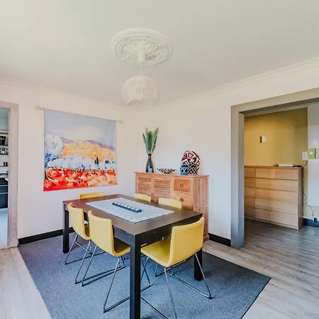 L'hospice, T3 Avec Terrasse, 10min De La Gare Apartament